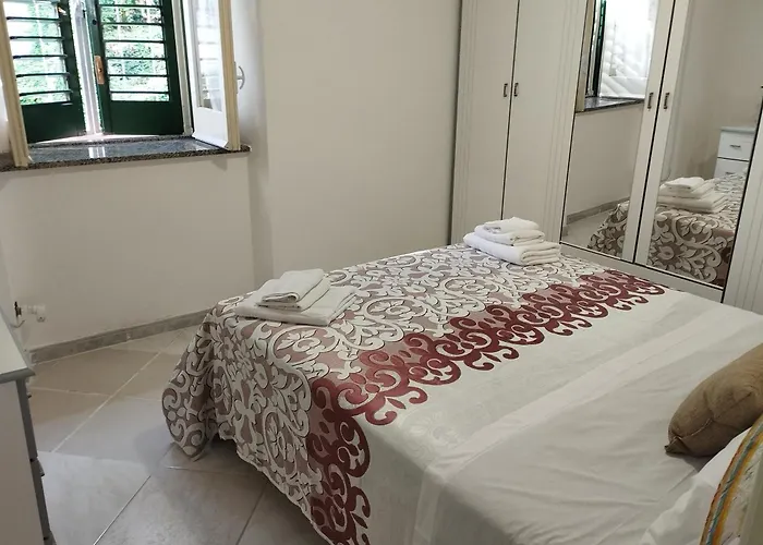 公寓 La Tua Oasi Sul Mare A 皮佐